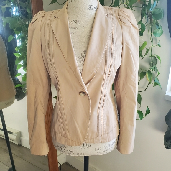 ZARA | Collared Puff Shoulder Single Breasted Beige Blazer Jacket (Size S/M) - Picture 13 of 13